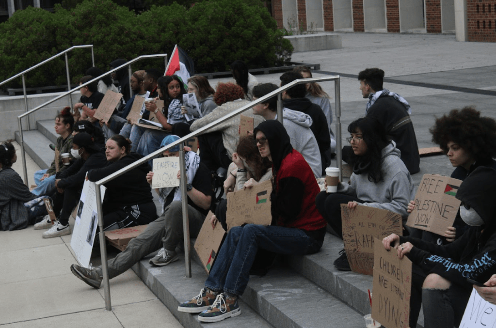 Largest pro-Palestine student demonstration yet held outside Salisbury University&nbsp;library