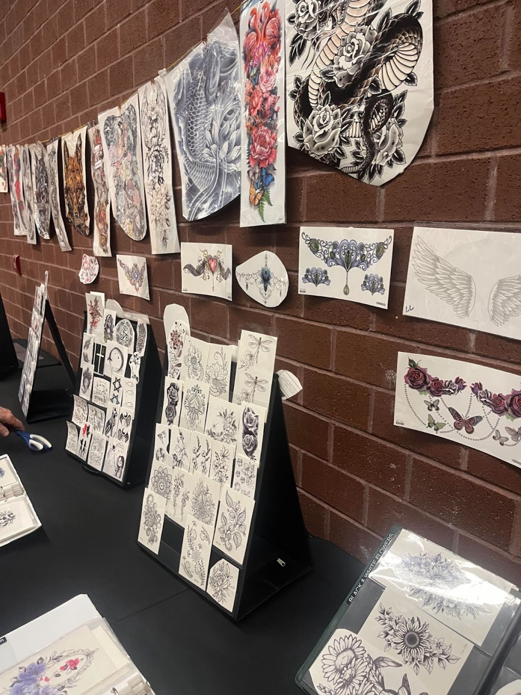 Local business brings body-art to SU during Tattoo&nbsp;Tuesday